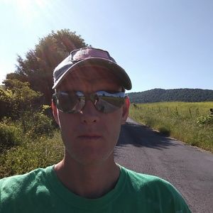 Meet your Posher, Jonathan